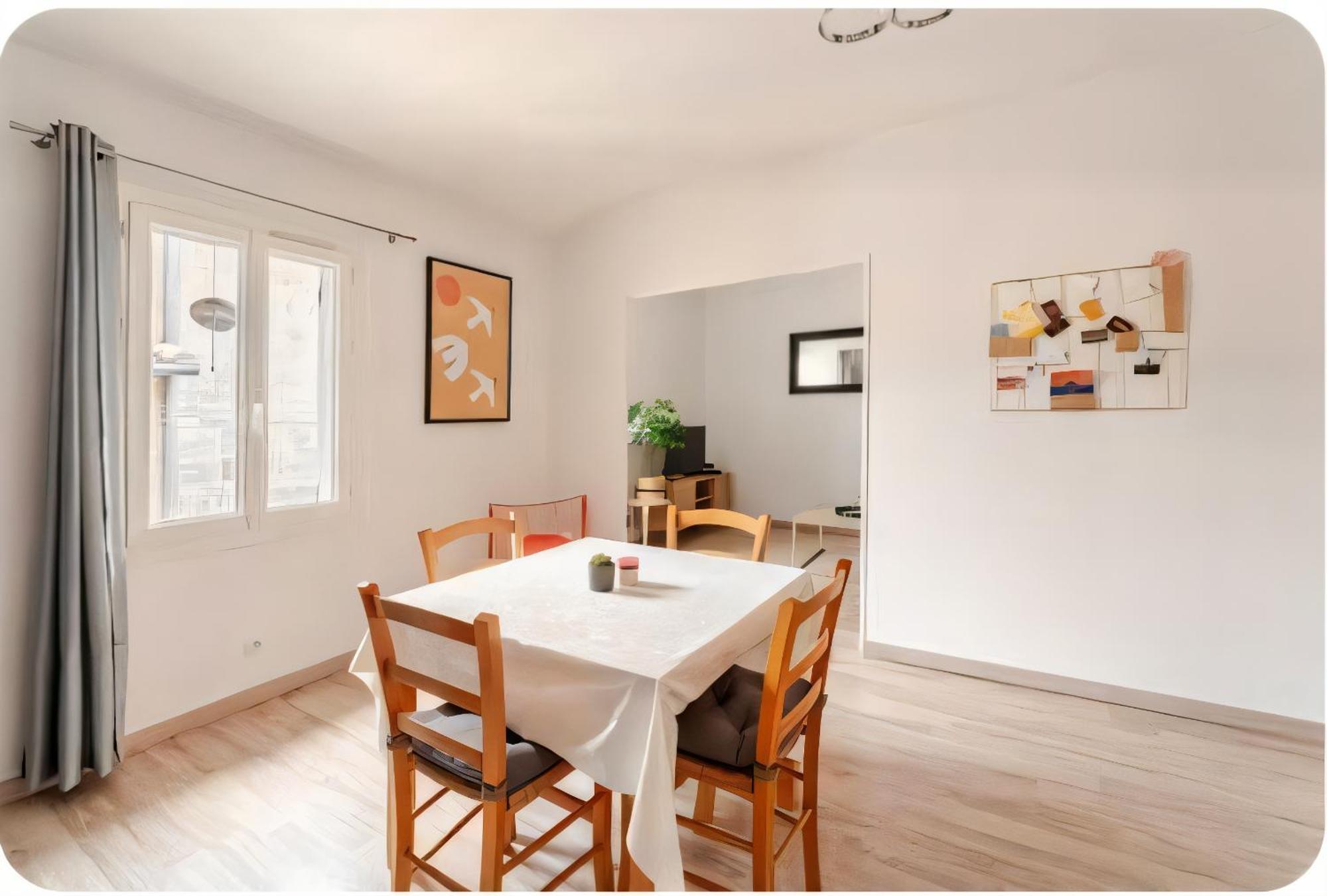 L'Appartement De La Roquette Centre Historique 아흘르 외부 사진